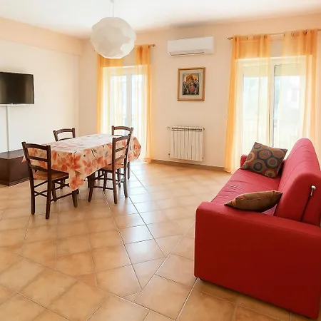 Aunt Maria's Appartament * Патти